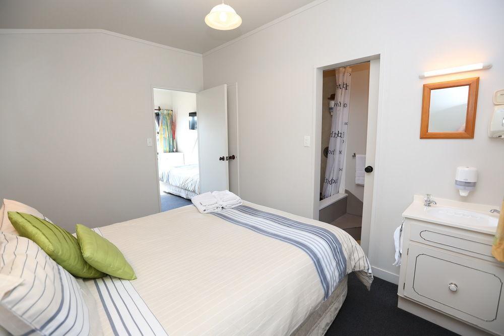 Homestay Barrington House